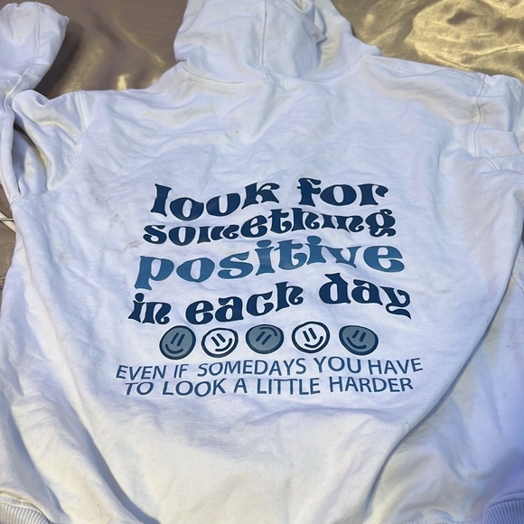 Sweatshirt - Picture 2 of 2